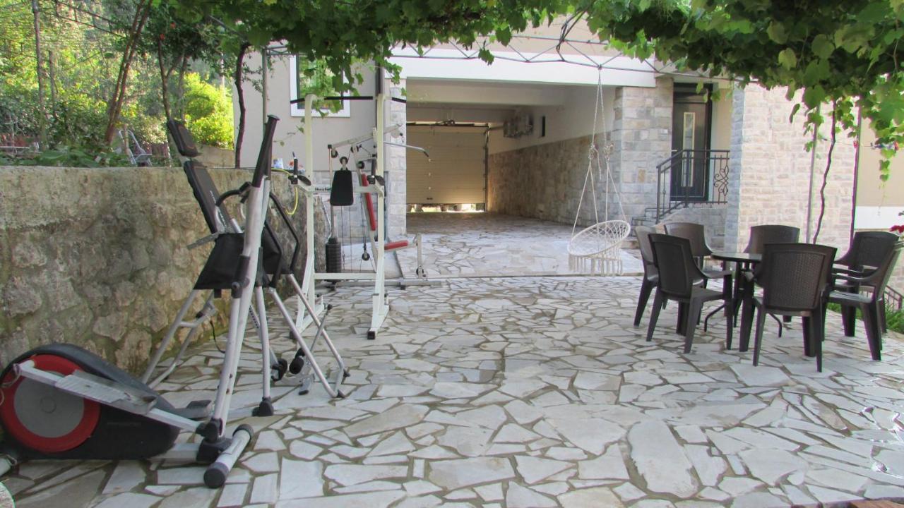 Radgost Kotor Apartments Екстериор снимка