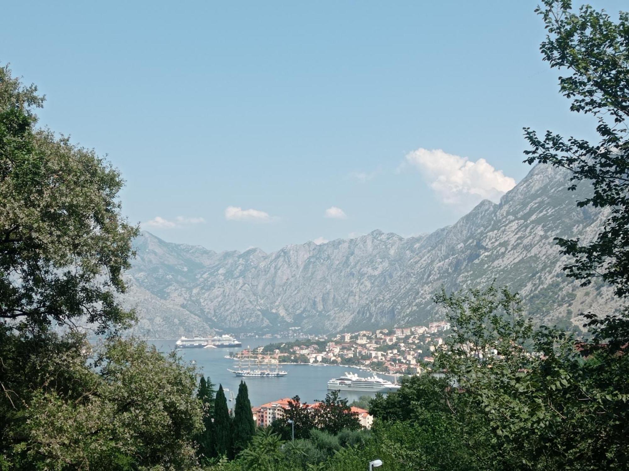 Radgost Kotor Apartments Стая снимка