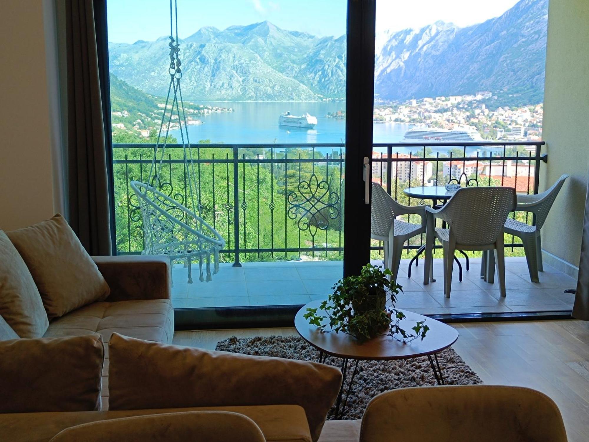 Radgost Kotor Apartments Екстериор снимка