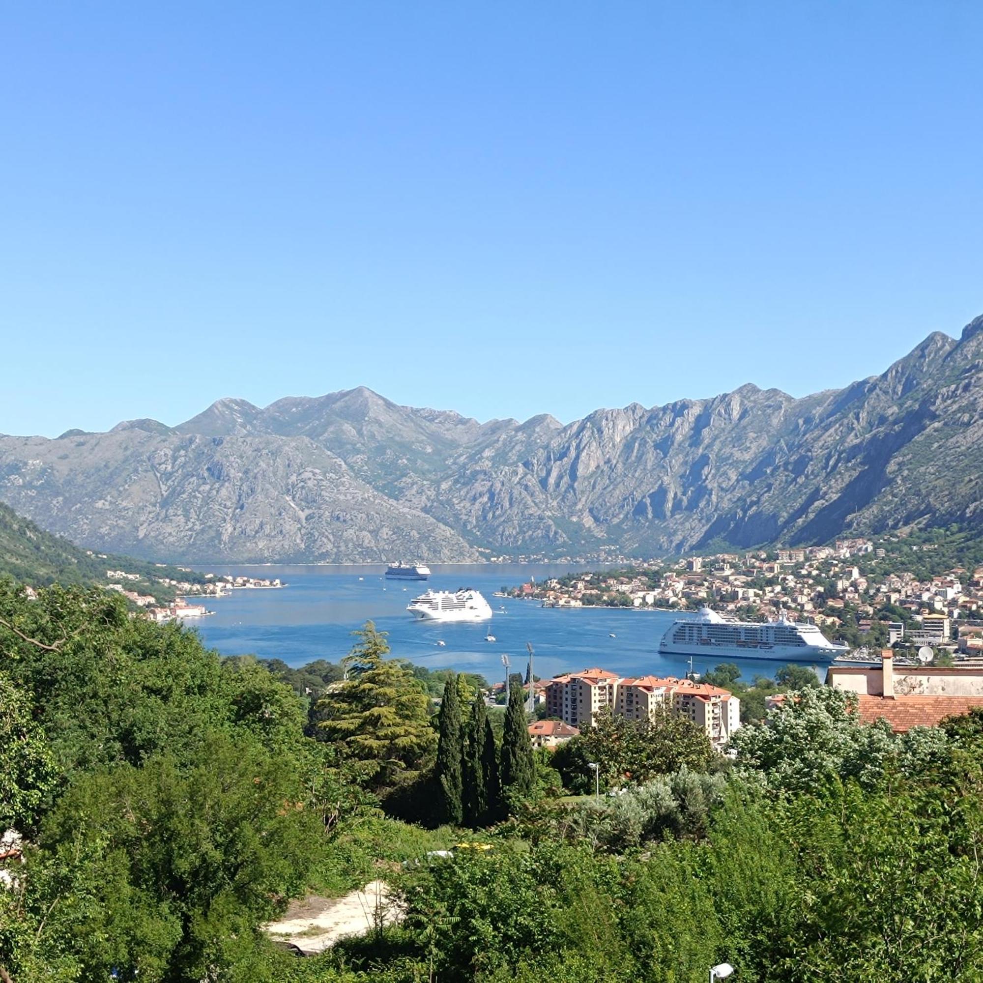 Radgost Kotor Apartments Екстериор снимка