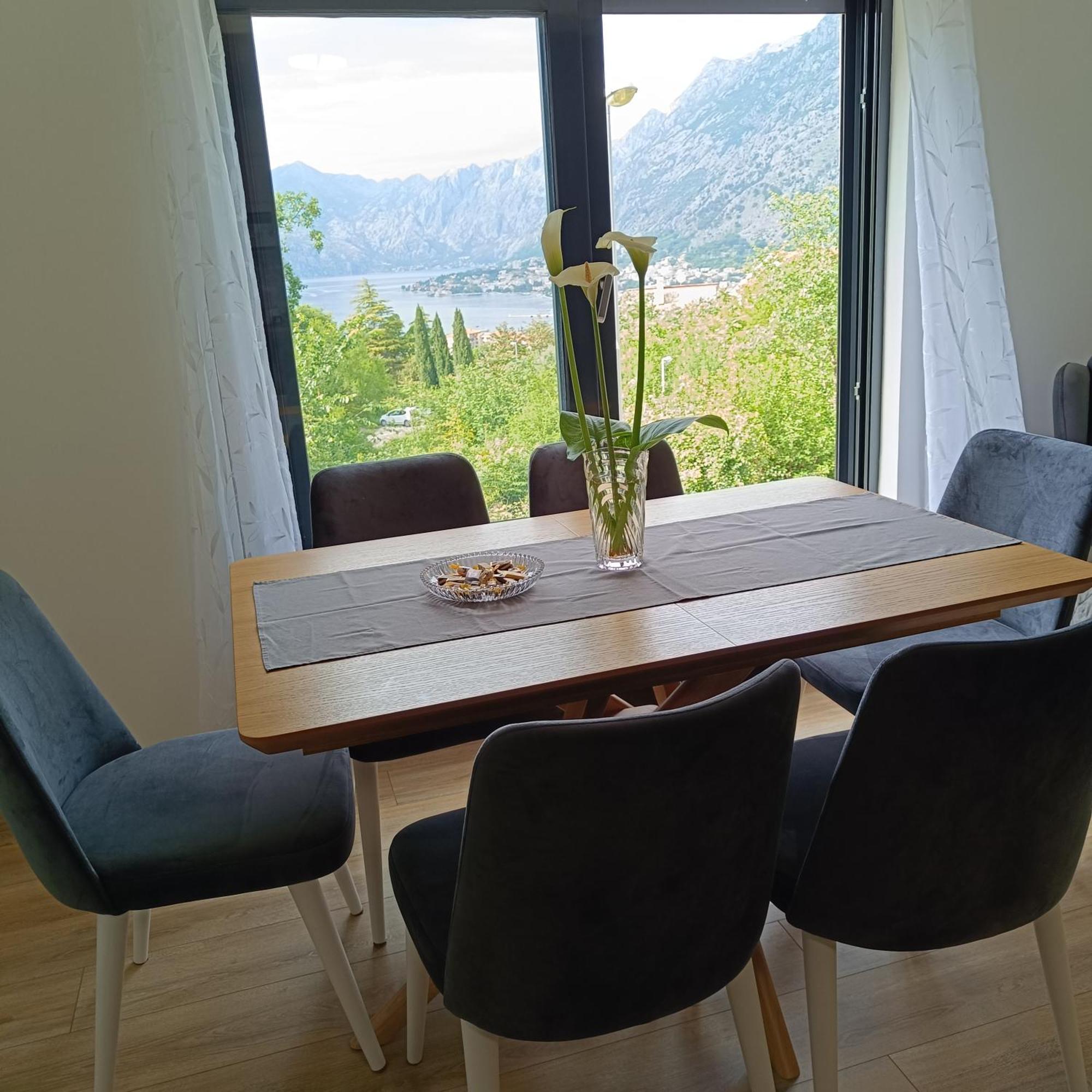 Radgost Kotor Apartments Екстериор снимка