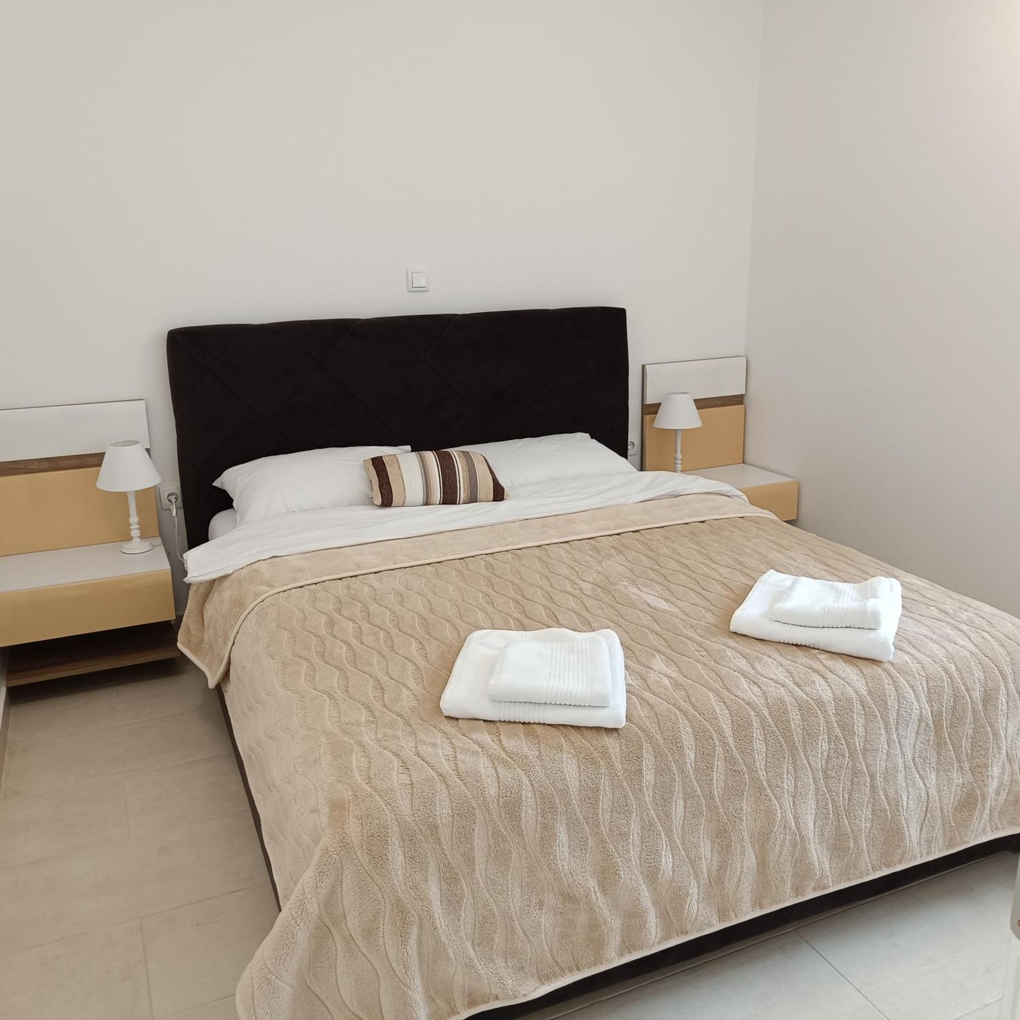 Radgost Kotor Apartments Екстериор снимка