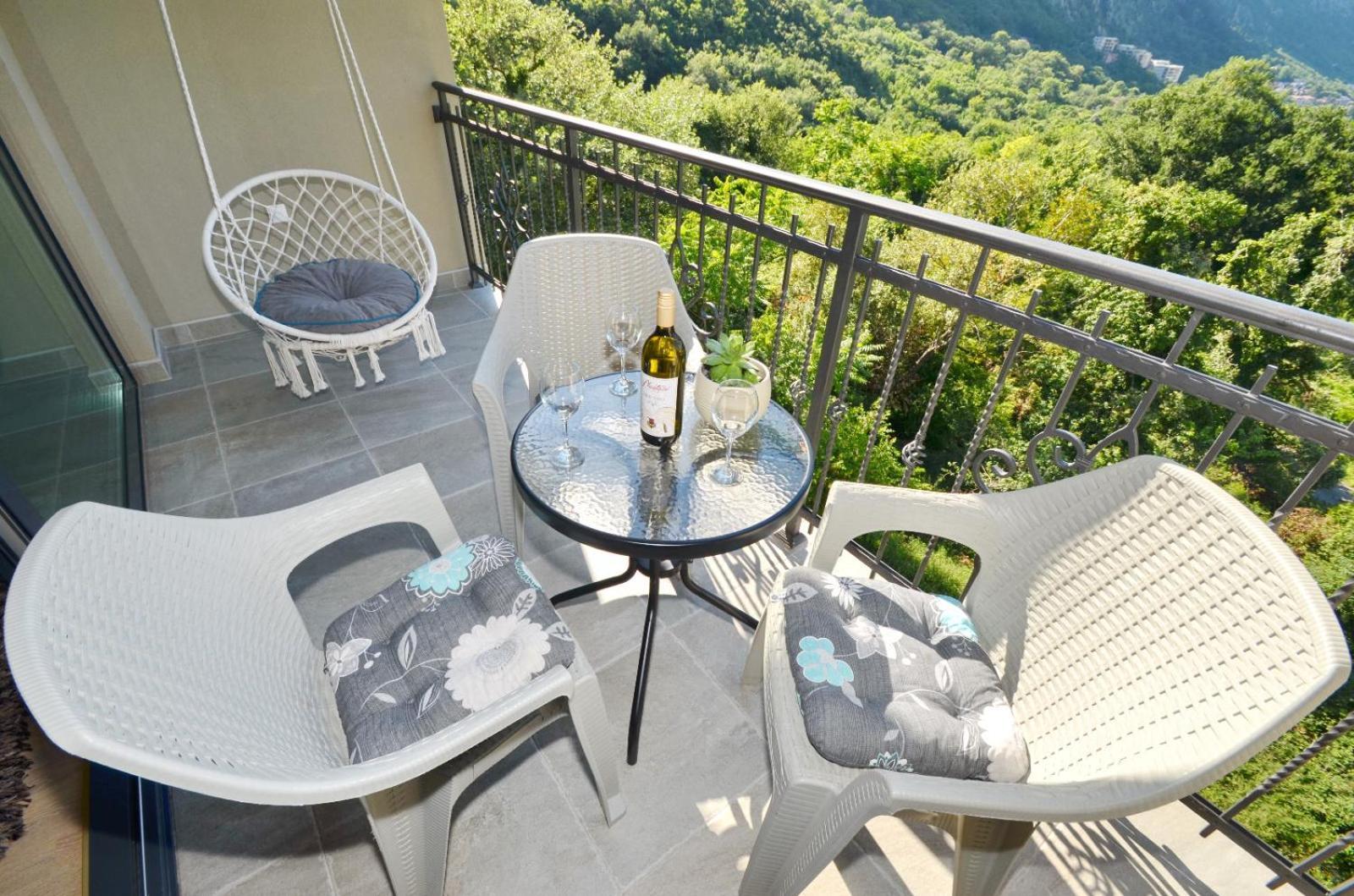 Radgost Kotor Apartments Екстериор снимка