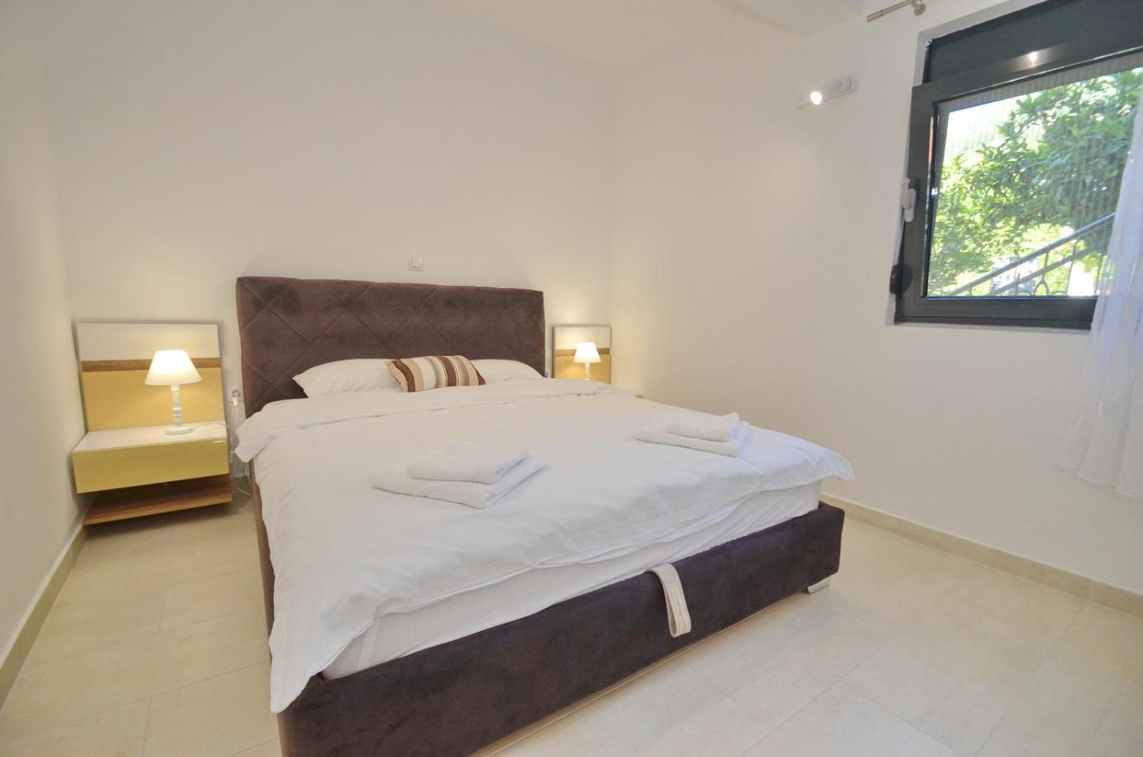 Radgost Kotor Apartments Екстериор снимка