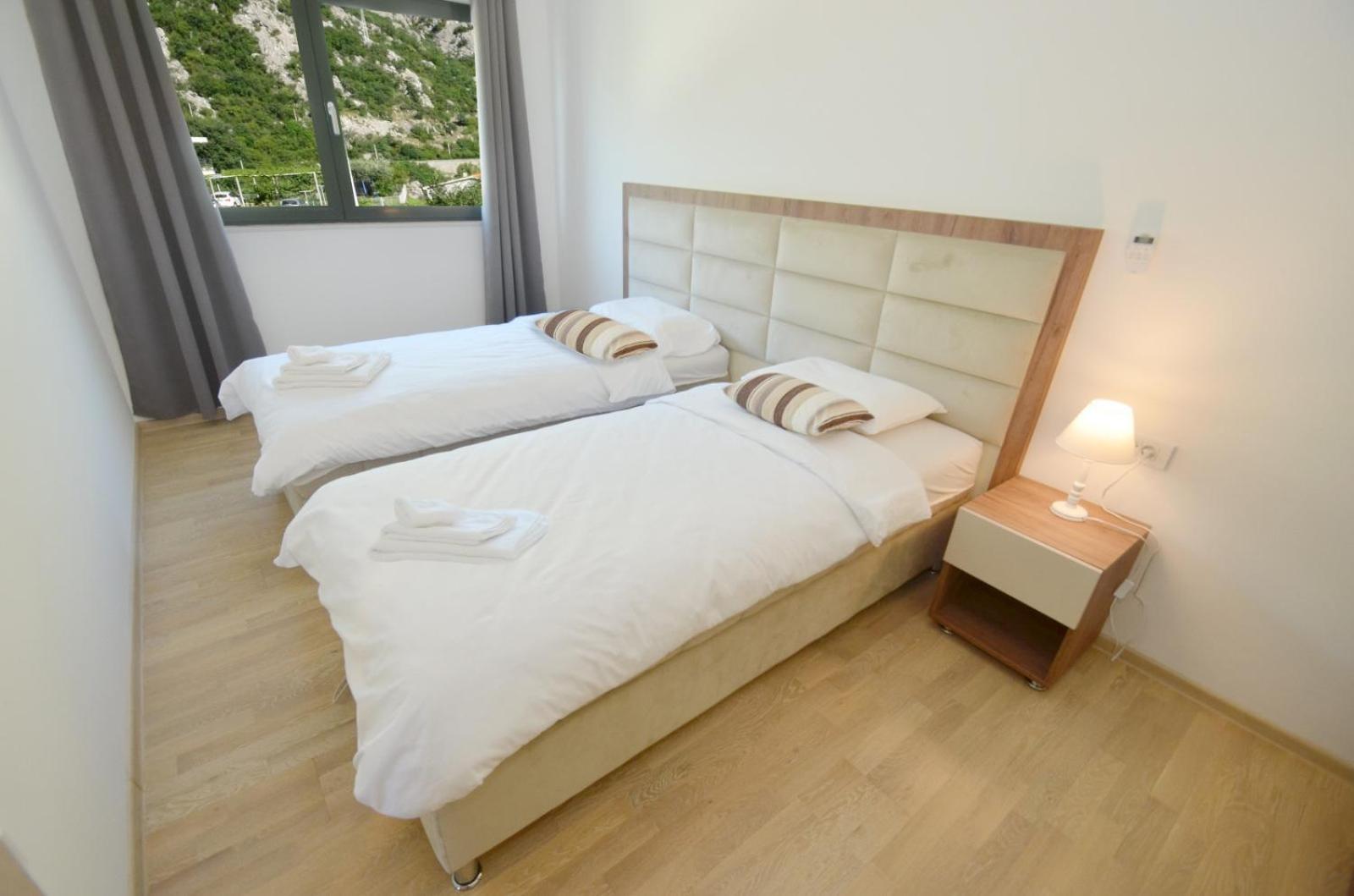 Radgost Kotor Apartments Екстериор снимка