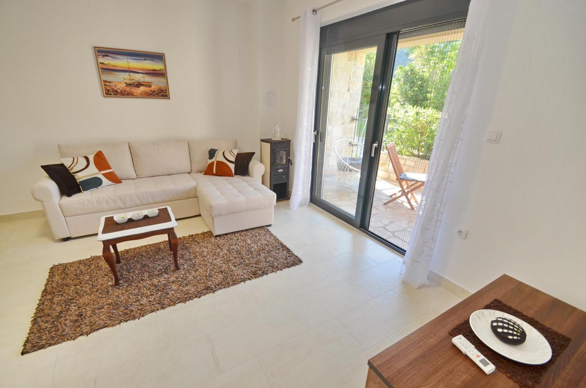 Radgost Kotor Apartments Екстериор снимка